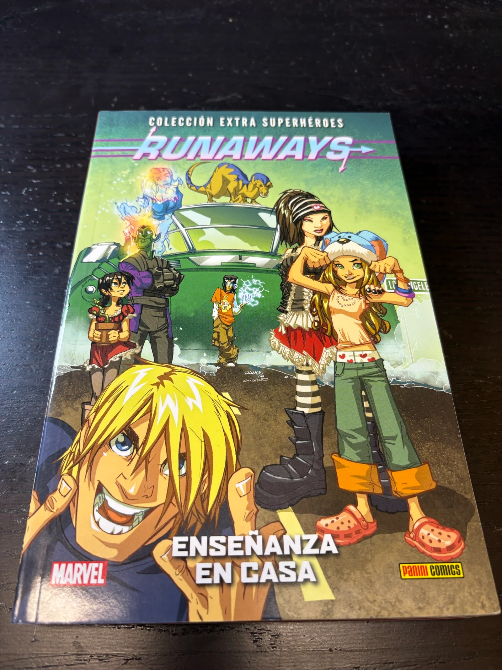 Marvel Runaways: Enseñanza en casa | Panini Comics